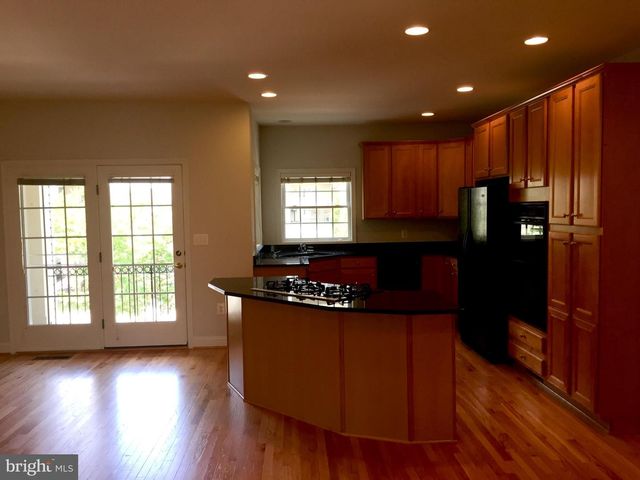 25802 TURLOUGH TER, Chantilly, VA 20152