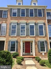 25802 TURLOUGH TER, Chantilly, VA 20152