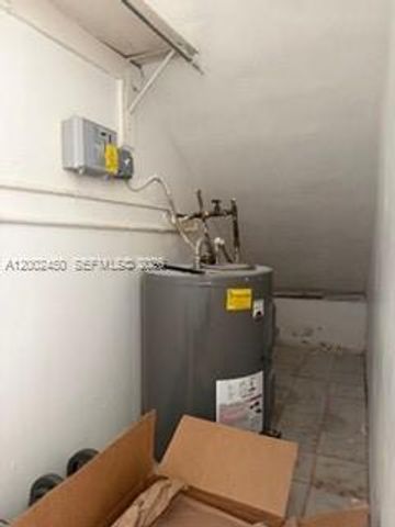 50 W 11th St 1, Hialeah, FL 33010