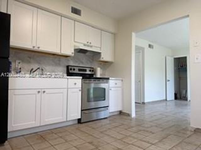 50 W 11th St 1, Hialeah, FL 33010