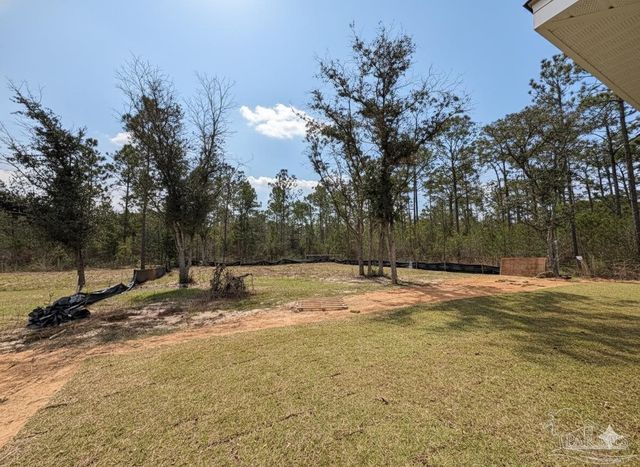 5602 Santa Monica St, Milton, FL 32583