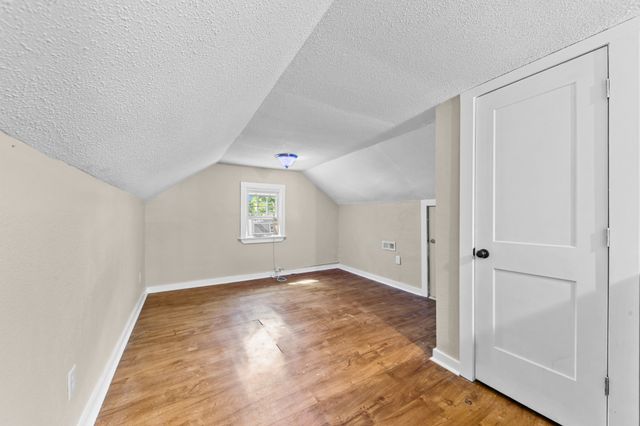 1119 Morningside Dr, Columbia, TN 38401