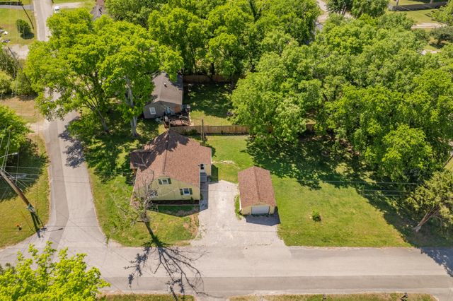 1119 Morningside Dr, Columbia, TN 38401