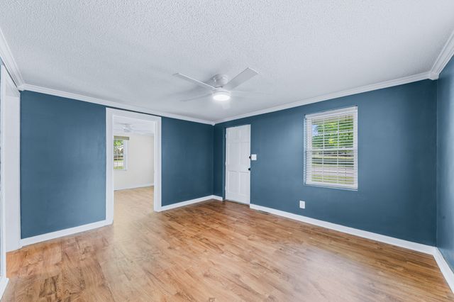 1119 Morningside Dr, Columbia, TN 38401