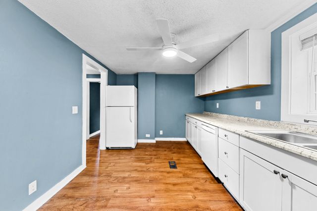 1119 Morningside Dr, Columbia, TN 38401