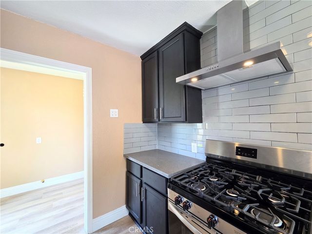 705 N Hillford Avenue, Compton, CA 90220