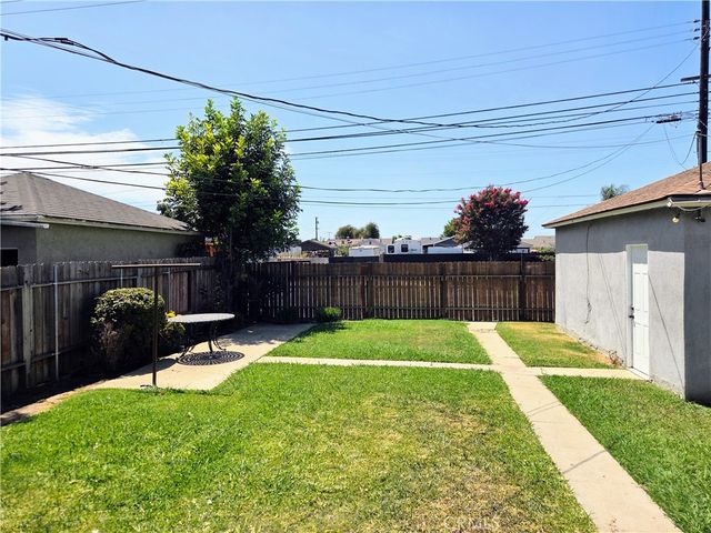 705 N Hillford Avenue, Compton, CA 90220