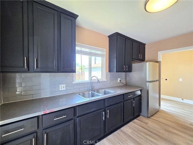 705 N Hillford Avenue, Compton, CA 90220