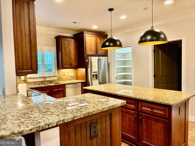 2 Pear Street, Rome, GA 30161
