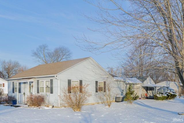 1228 W Lusher Avenue, Elkhart, IN 46517