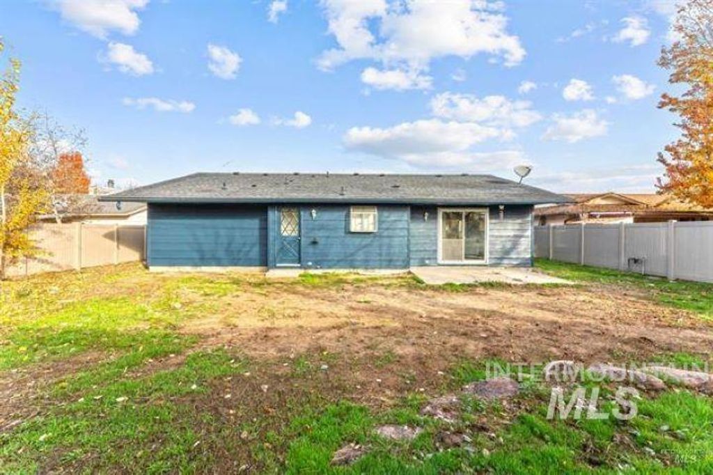 2481 W Rebecca Way, Meridian, ID 83646 photo 17