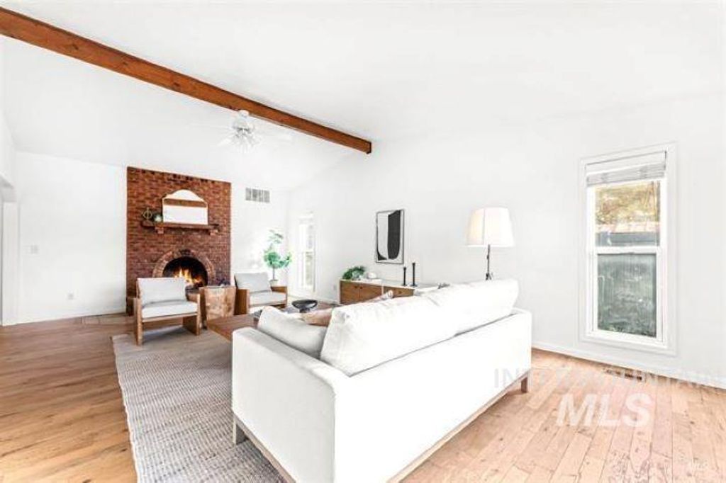 2481 W Rebecca Way, Meridian, ID 83646 photo 2