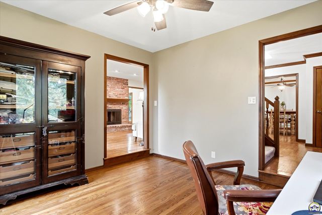5415 SW Lincolnshire CIR, Topeka, KS 66610