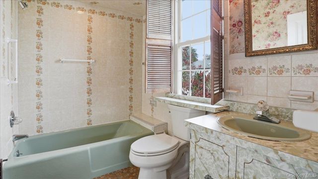 641 158th Street, Whitestone, NY 11357
