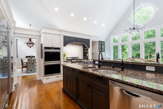 36 Old Orchard Drive, Weston, CT 06883