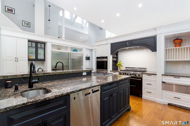 36 Old Orchard Drive, Weston, CT 06883