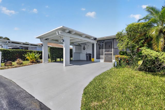 6802 Moonlit Drive, Delray Beach, FL 33446
