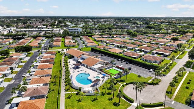 6802 Moonlit Drive, Delray Beach, FL 33446