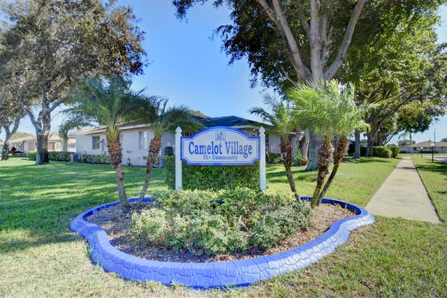 6802 Moonlit Drive, Delray Beach, FL 33446