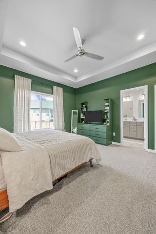 790 Oak Terrace Avenue, North Liberty, IA 52317