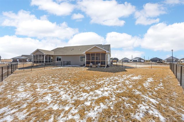 790 Oak Terrace Avenue, North Liberty, IA 52317