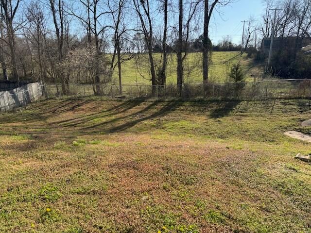 2702 S 14th Street, Ozark, MO 65721