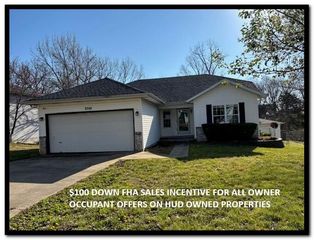 2702 S 14th Street, Ozark, MO 65721