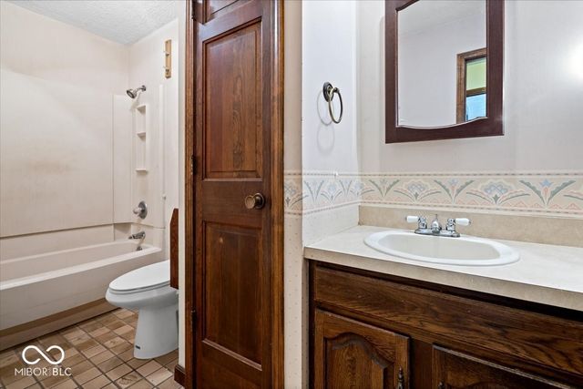 4714 Lynton Court, Indianapolis, IN 46254