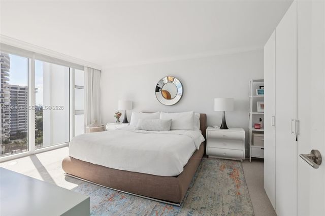 10275 Collins Ave 1110, Bal Harbour, FL 33154