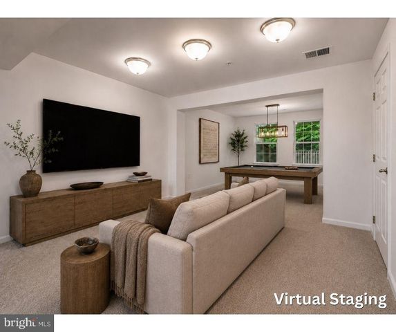 912 HOPKINS COR, Glen Burnie, MD 21060