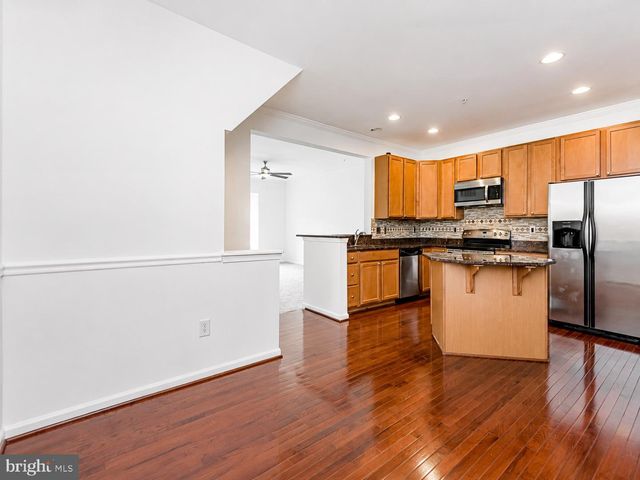 912 HOPKINS COR, Glen Burnie, MD 21060