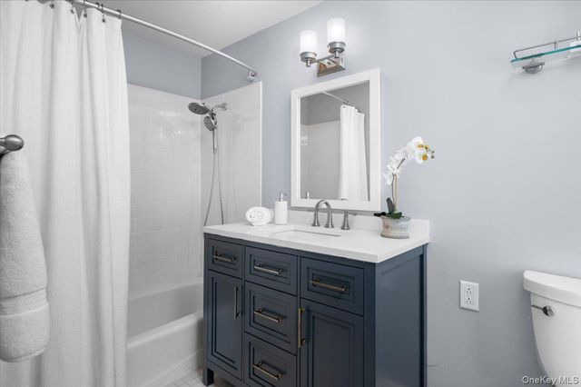 7 Acorn Lane, Larchmont, NY 10538