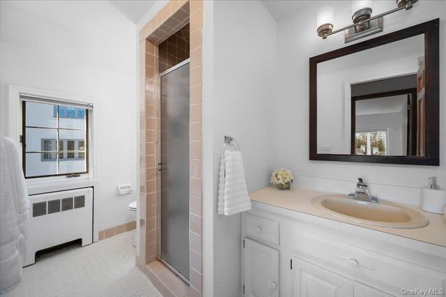 7 Acorn Lane, Larchmont, NY 10538