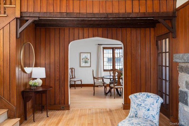 7 Acorn Lane, Larchmont, NY 10538