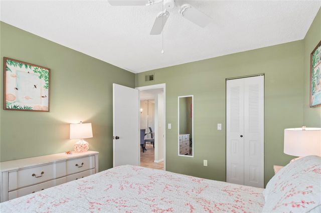 315 30TH AVENUE W B411, Bradenton, FL 34205