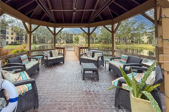 315 30TH AVENUE W B411, Bradenton, FL 34205