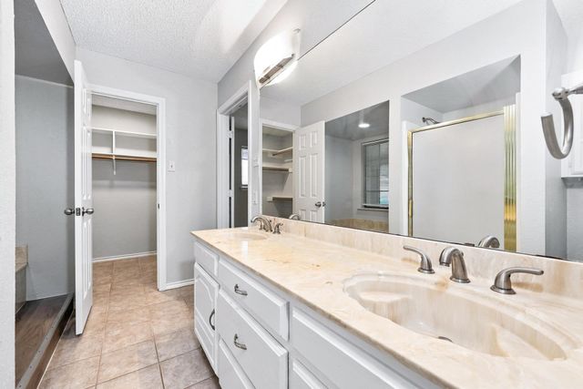 308 Floyd Street, Waxahachie, TX 75165