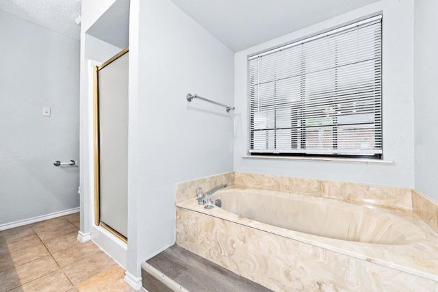 308 Floyd Street, Waxahachie, TX 75165