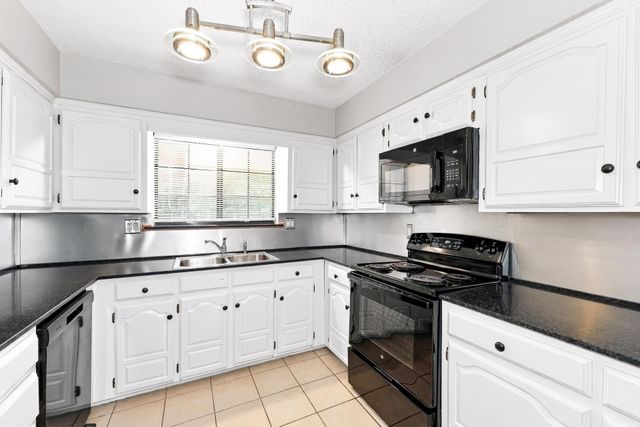 308 Floyd Street, Waxahachie, TX 75165