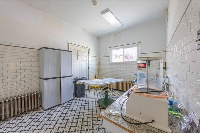 121 Ridge Ave, City Of Washington, PA 15301