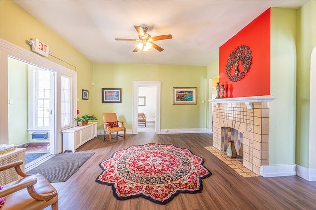 121 Ridge Ave, City Of Washington, PA 15301