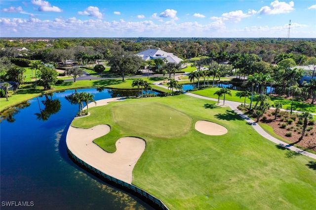 780 Waterford DR 302, Naples, FL 34113