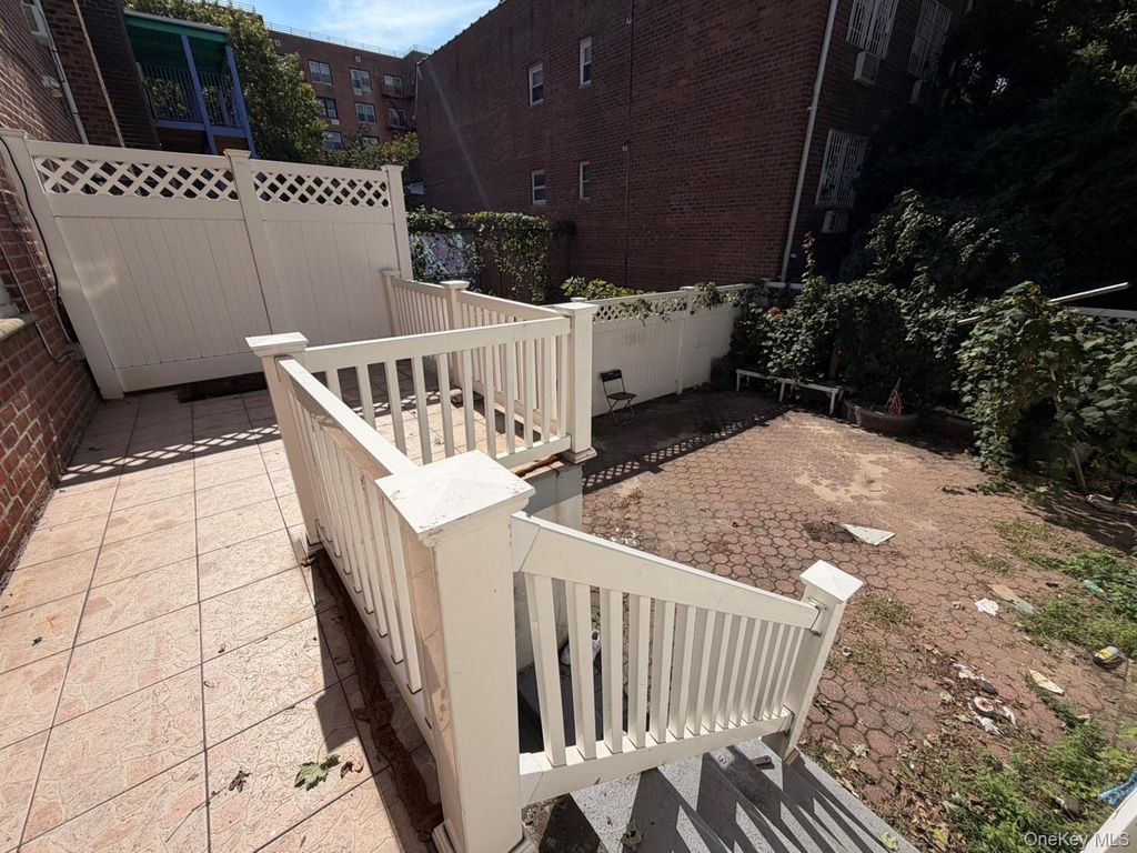 5518 Junction Boulevard, Elmhurst, NY 11373 — photo 2
