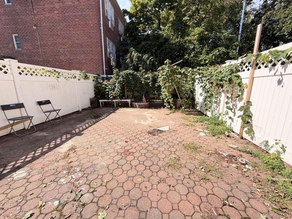 5518 Junction Boulevard, Elmhurst, NY 11373 — photo 3