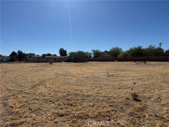 14164 Luna Road, Victorville, CA 92392