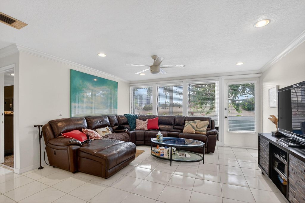 19927 Boca West Drive 3171, Boca Raton, FL 33434