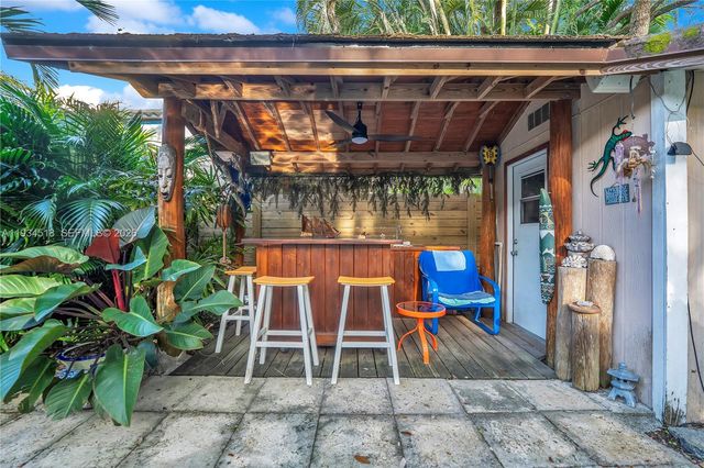 2490 Abaco Avenue, Miami, FL 33133