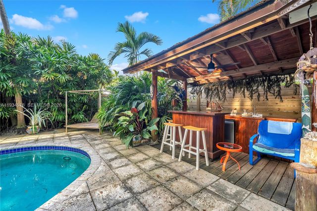 2490 Abaco Avenue, Miami, FL 33133