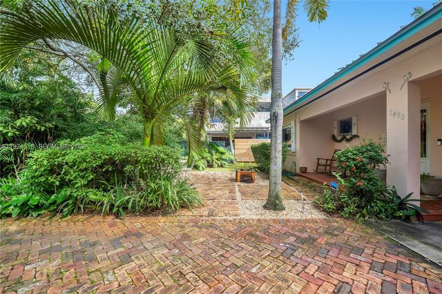 2490 Abaco Avenue, Miami, FL 33133