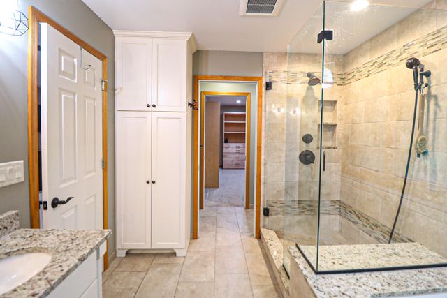 5428 N Duncan, La Porte, IN 46350